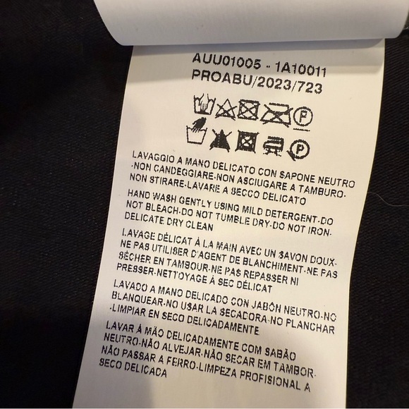 Versace Unisex Gold Medusa Logo Size 4 (M)Crew Neck Black Shirt - Picture 7 of 13